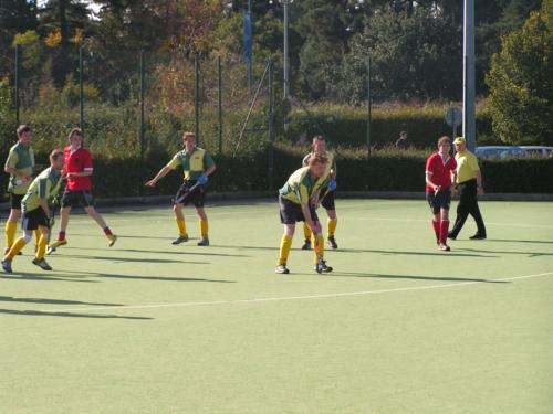 MENs 2s vs CAMBRIDGE CITY 4s - OCTOBER 2008 - photo 8 (pictures\pict9881.jpg)